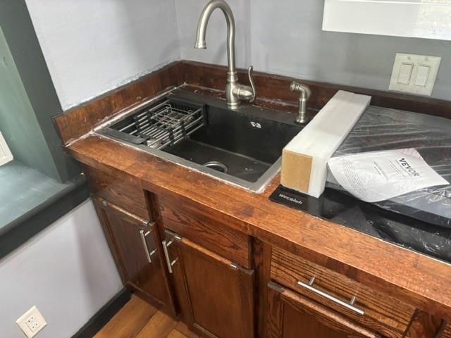 205 E Arms Street — photo 9