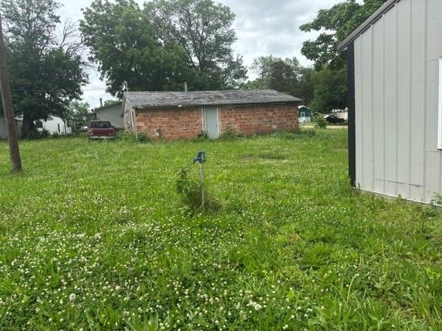 205 E Arms Street — photo 12