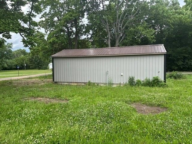 205 E Arms Street — photo 17