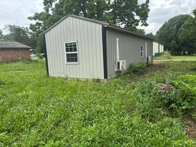 205 E Arms Street — photo 19