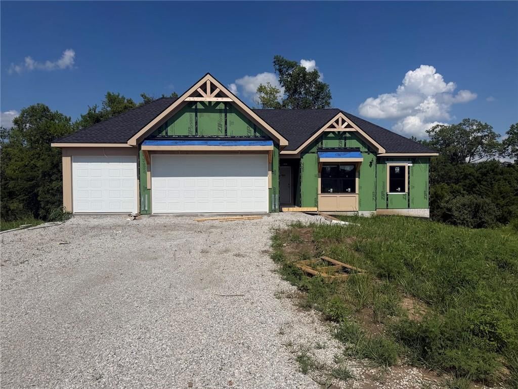21503 Twin Oaks Parkway — photo 1