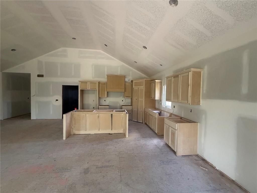 21503 Twin Oaks Parkway — photo 4
