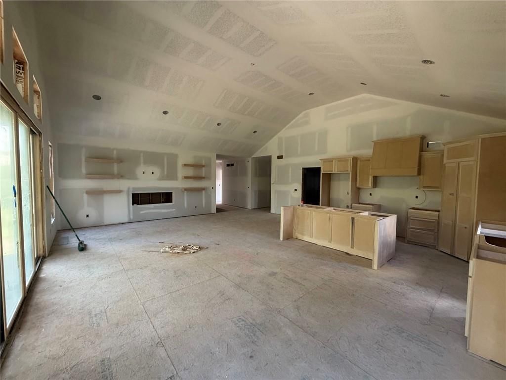 21503 Twin Oaks Parkway — photo 5