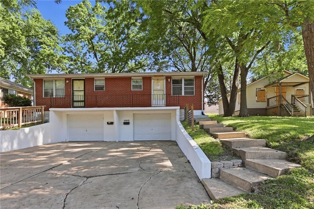 10819 E Westport Road — photo 2