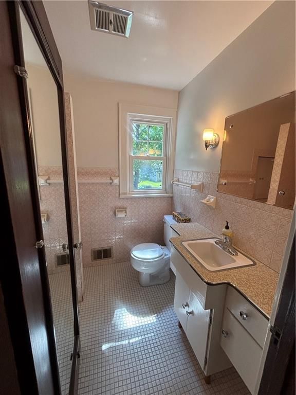 930 S Hickory Street — photo 11