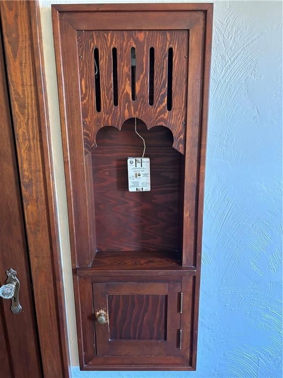 930 S Hickory Street — photo 12