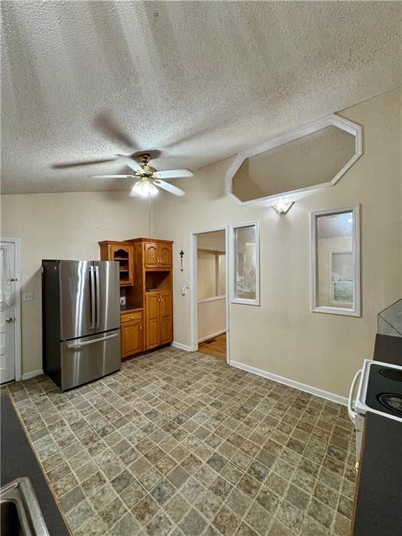 506 N Bynum Road — photo 8