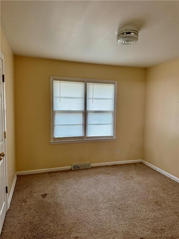 506 N Bynum Road — photo 16