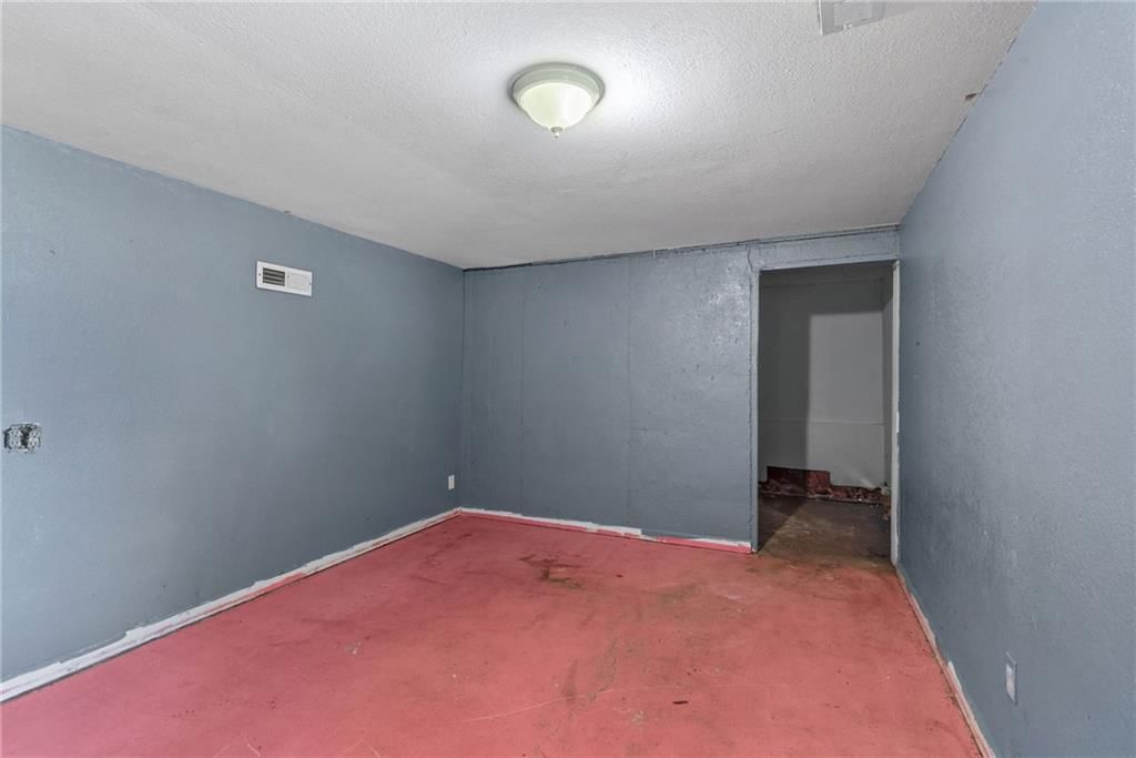 506 N Bynum Road — photo 23