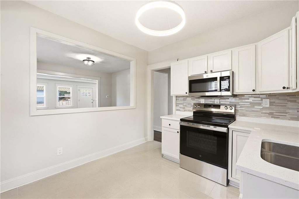 1326 Lake Avenue — photo 22