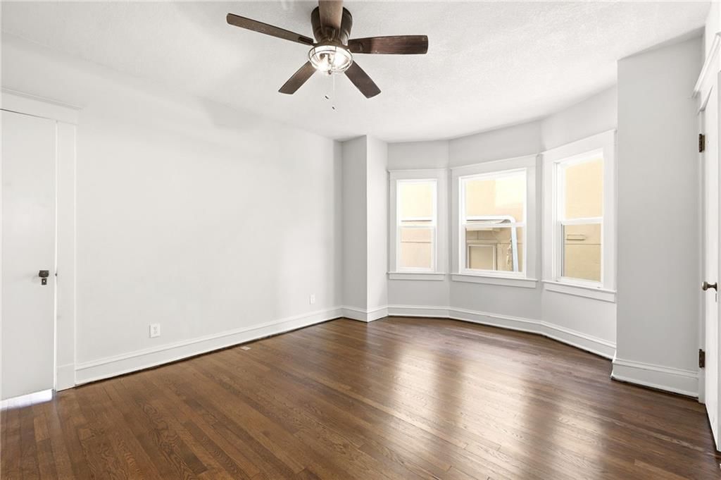 1326 Lake Avenue — photo 25