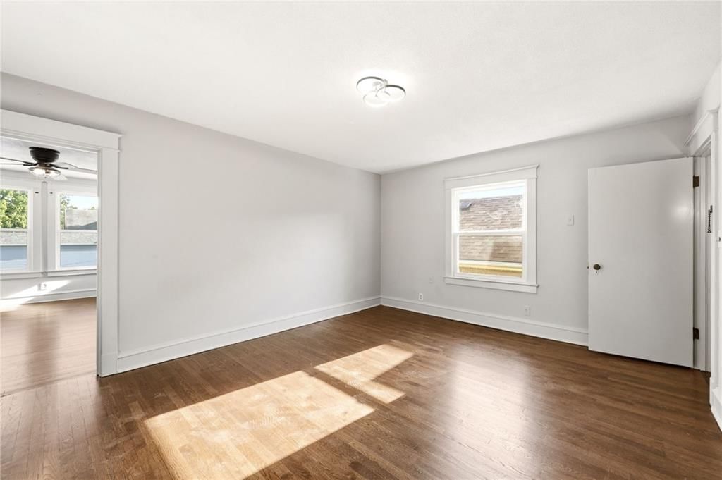 1326 Lake Avenue — photo 37