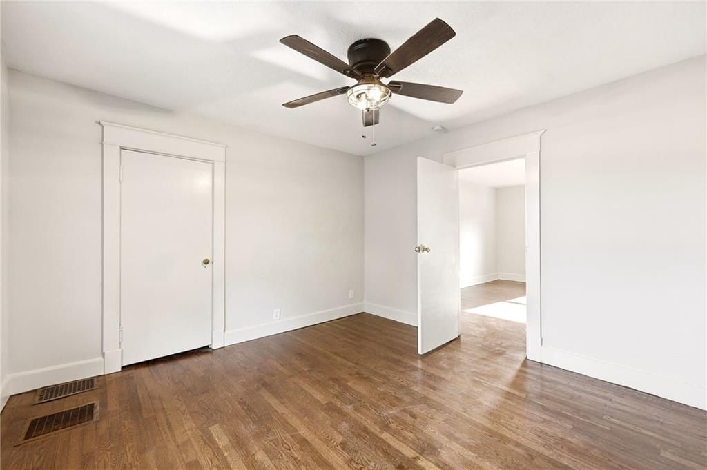 1326 Lake Avenue — photo 39