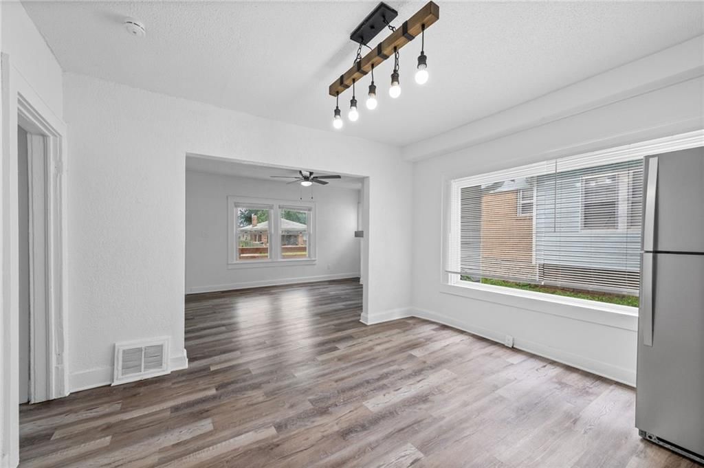 1831 E 68th Street — photo 11