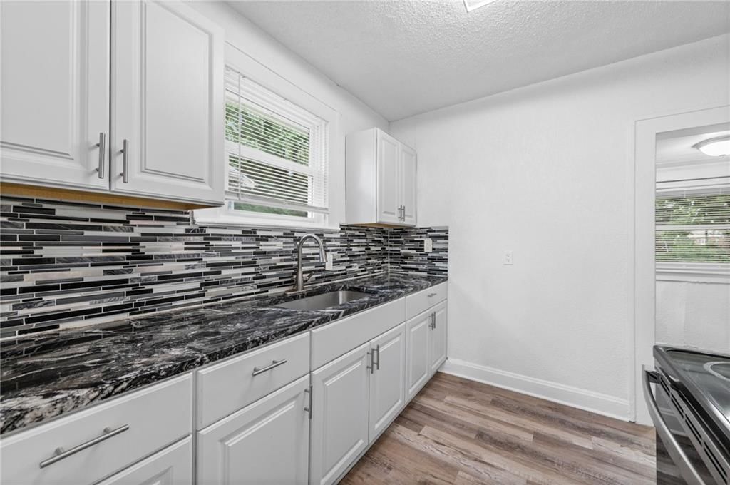 1831 E 68th Street — photo 12