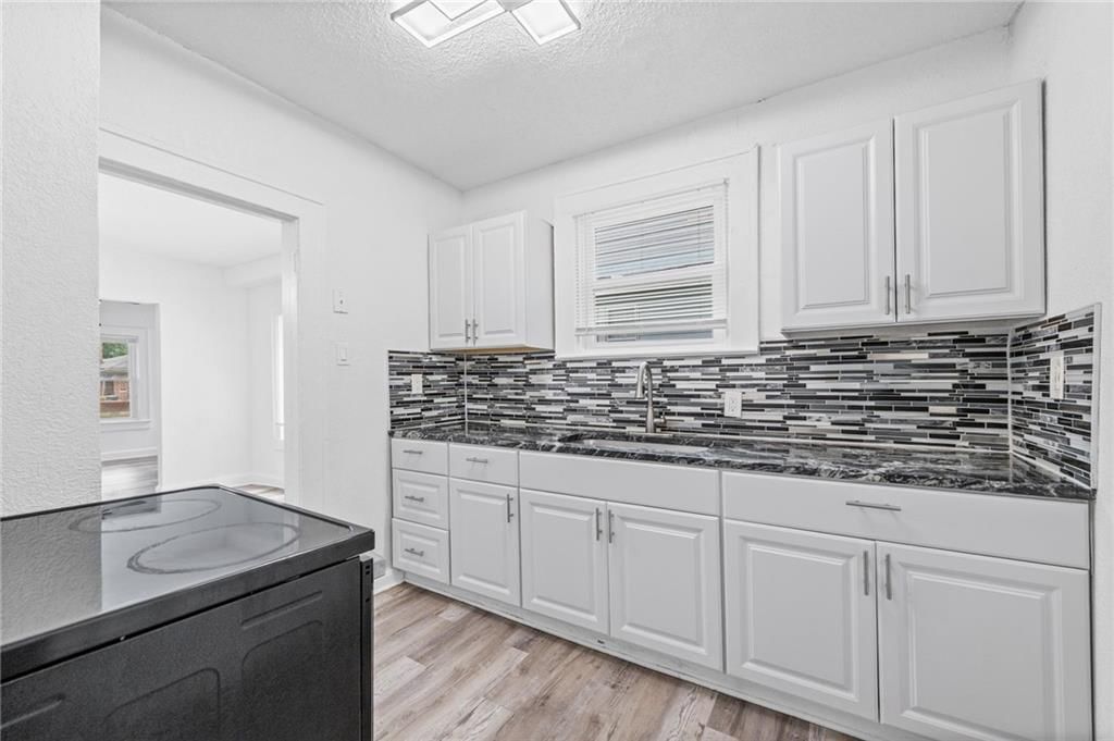1831 E 68th Street — photo 14