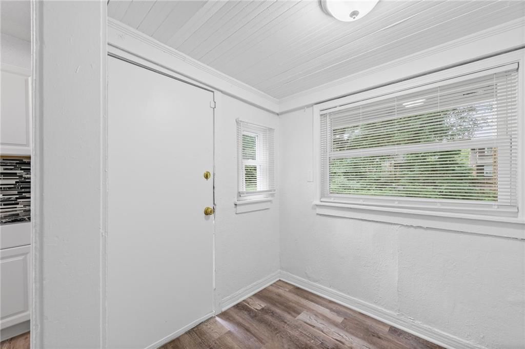 1831 E 68th Street — photo 15