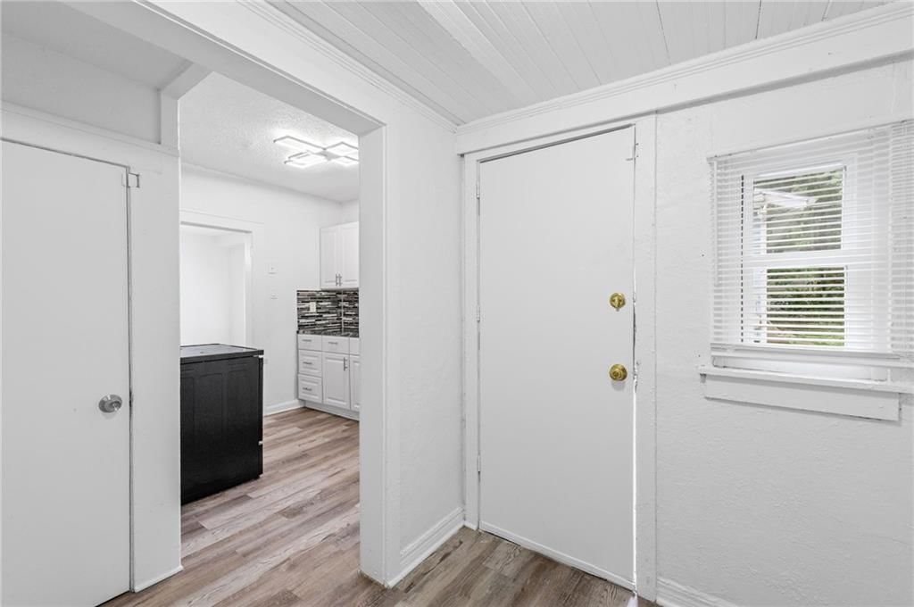 1831 E 68th Street — photo 16