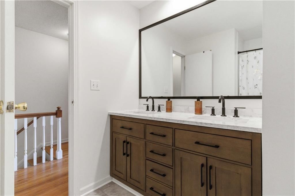 5516 W 97th Street — photo 14