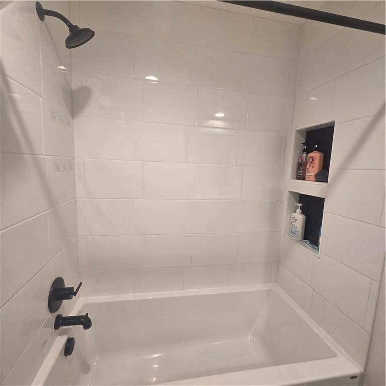 5516 W 97th Street — photo 17