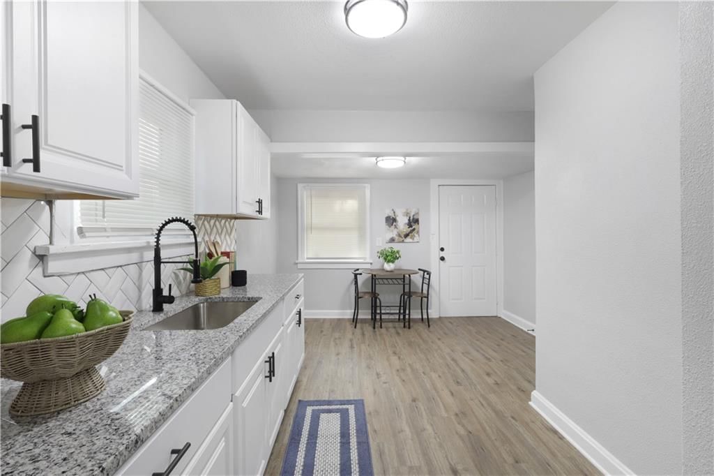 3814 Mersington Avenue — photo 7