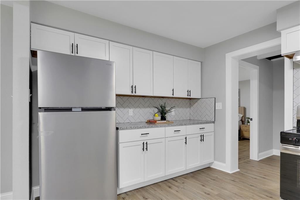2145 S 47th Terrace — photo 8