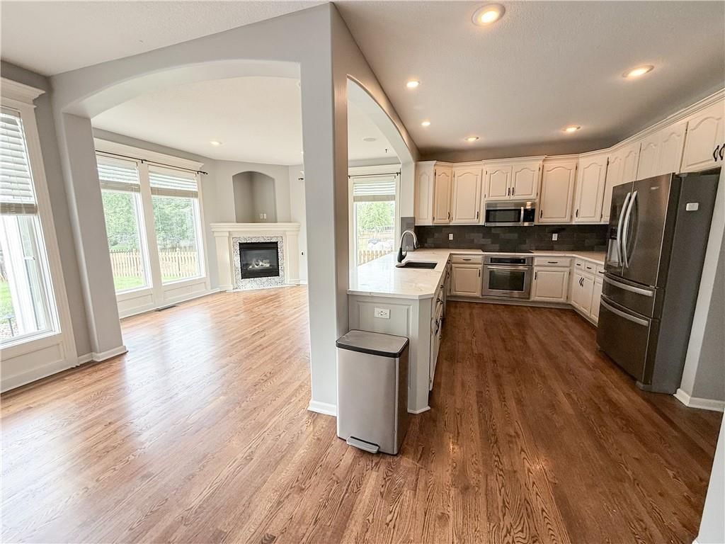 308 NE Hidden Valley Way — photo 15
