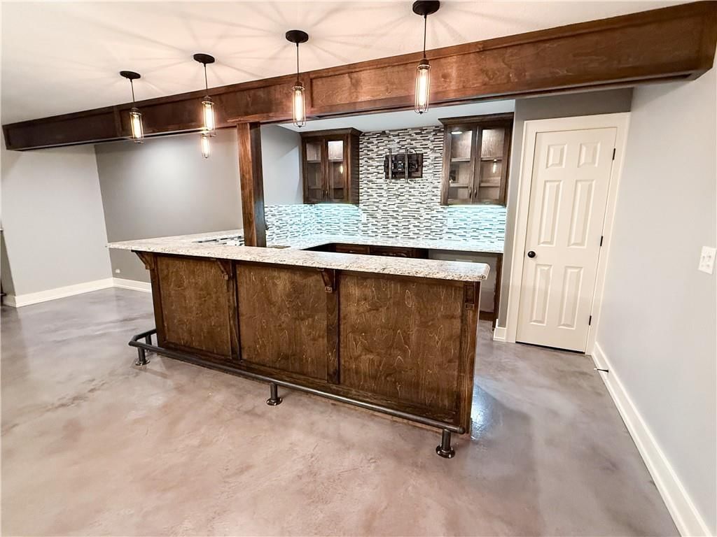 308 NE Hidden Valley Way — photo 22