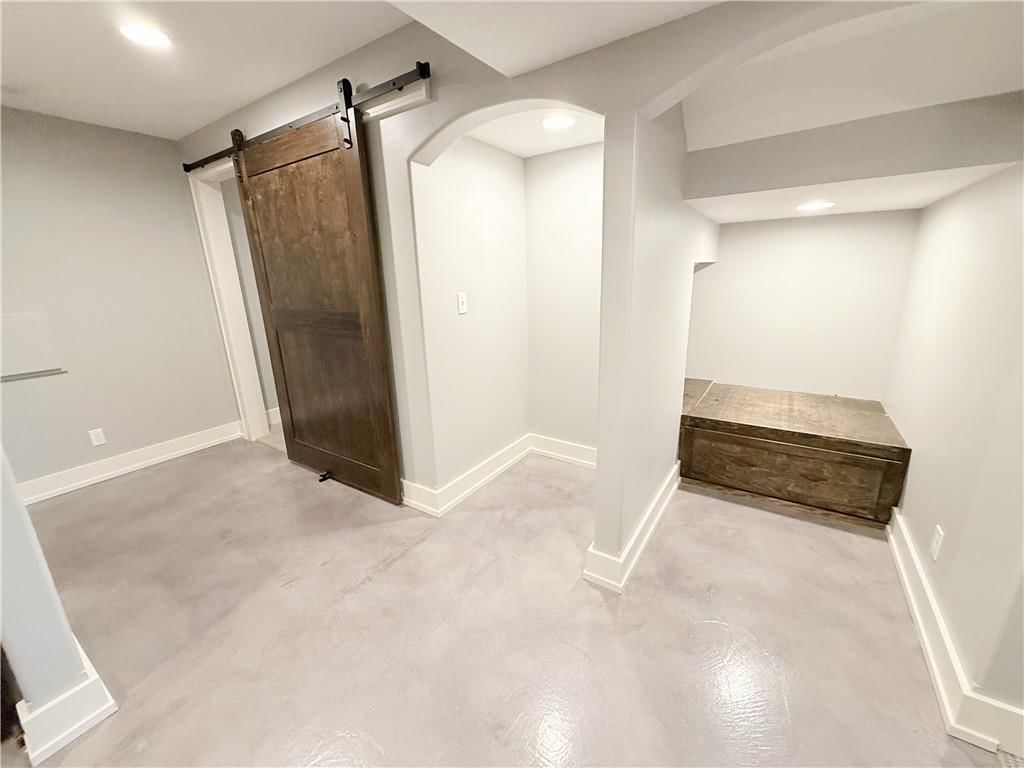 308 NE Hidden Valley Way — photo 23