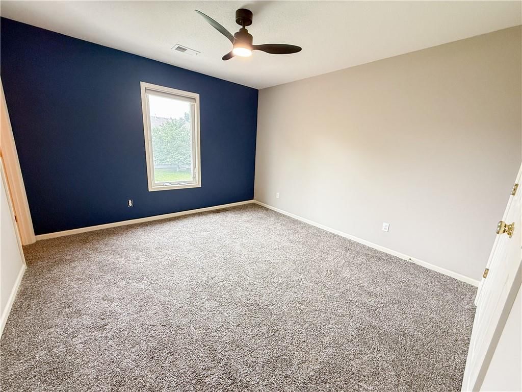 308 NE Hidden Valley Way — photo 38