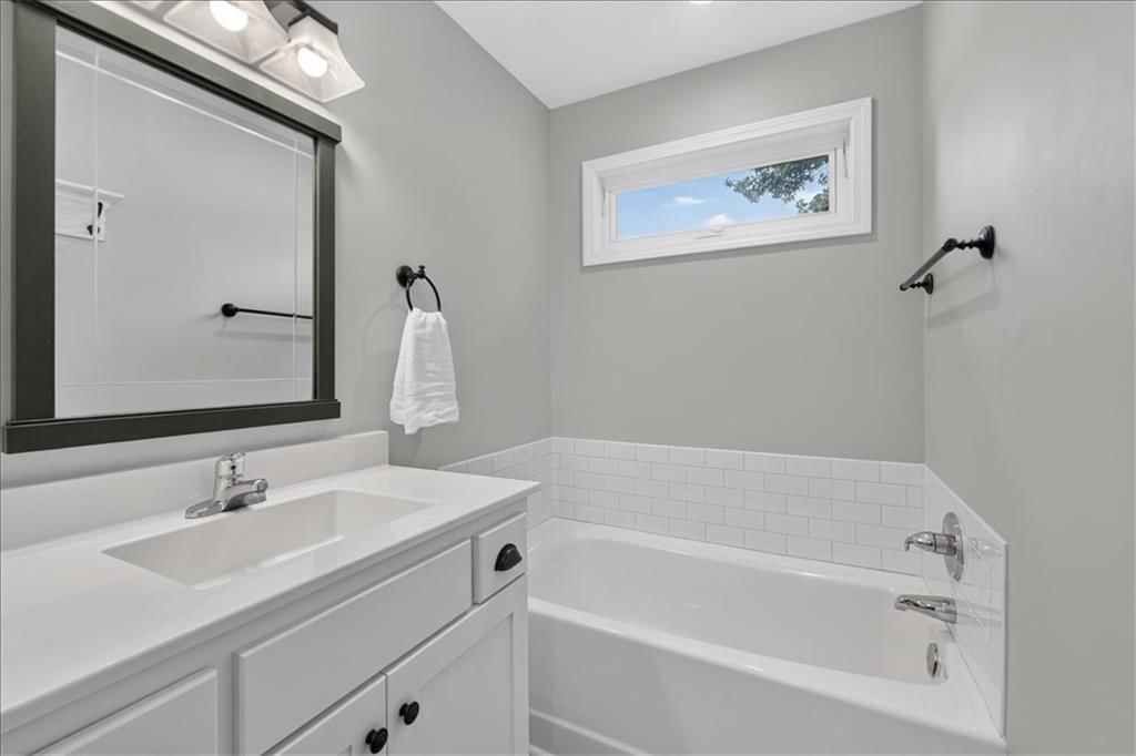 301 S Elm Street — photo 16