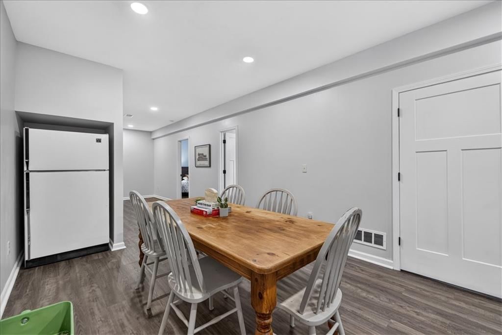 301 S Elm Street — photo 28