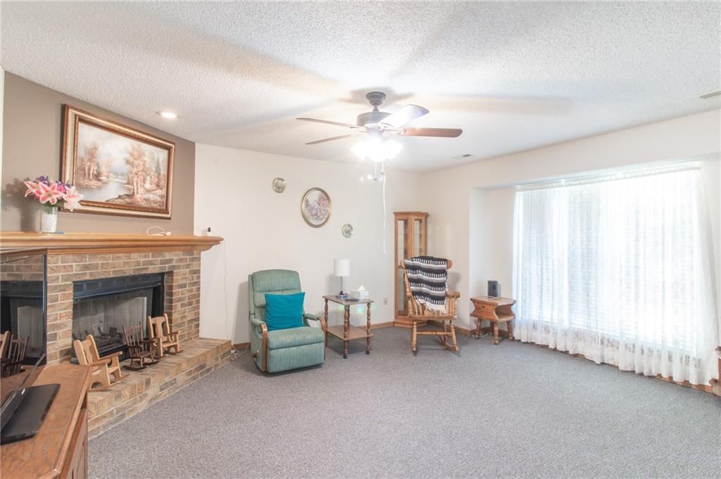 1213 Fox Run Drive — photo 5