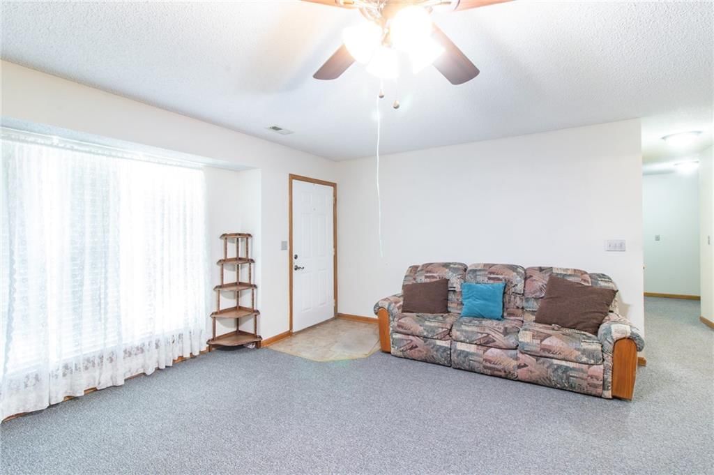 1213 Fox Run Drive — photo 7
