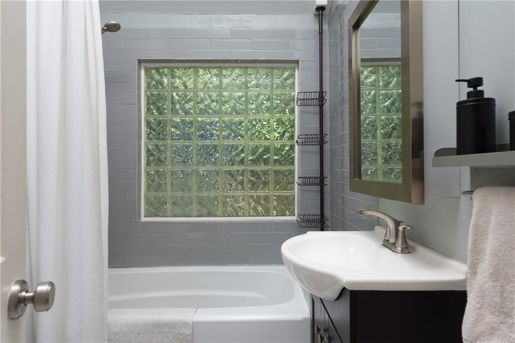 3909 W 47th Street — photo 25