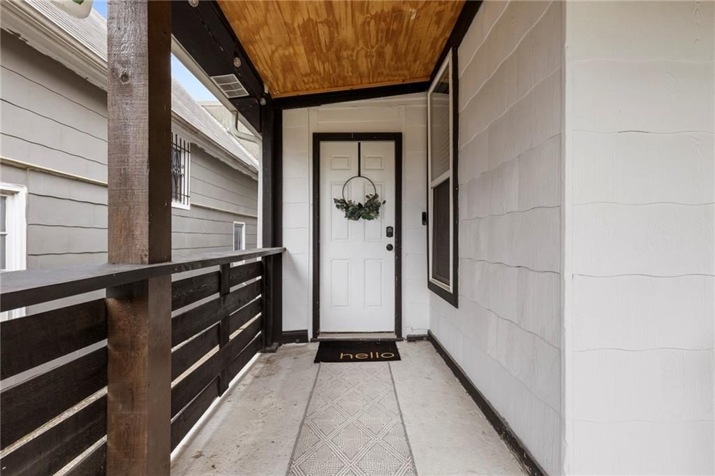 2636 Madison Avenue — photo 7