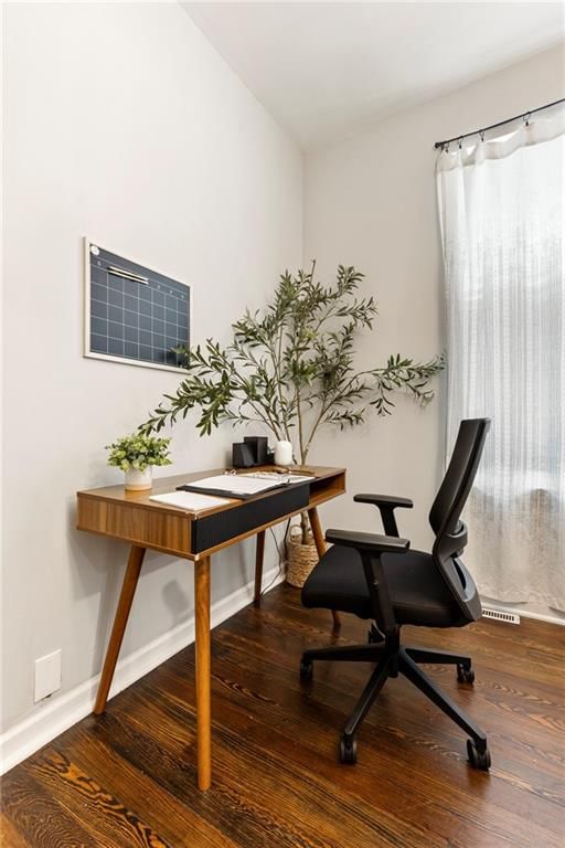 2636 Madison Avenue — photo 14
