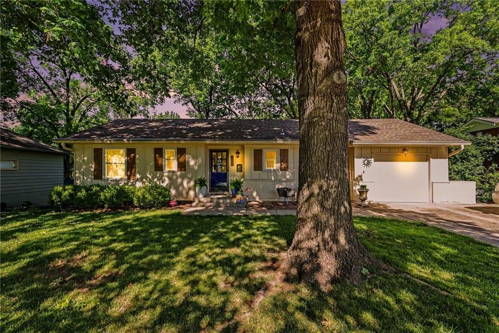 9334 Woodward Street — photo 30