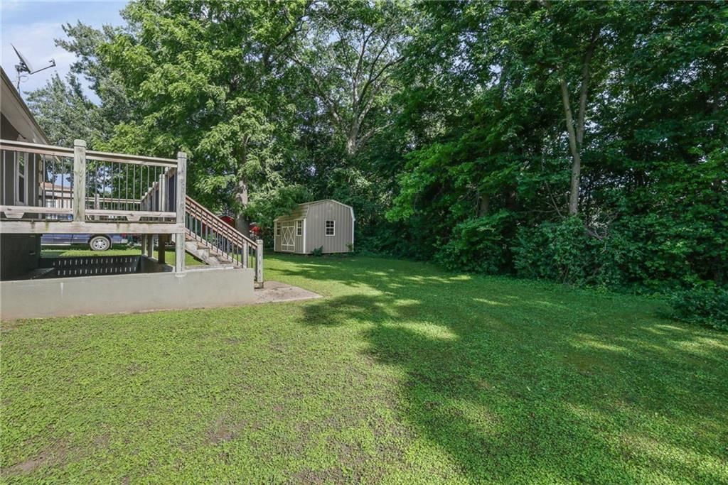 309 E Black Diamond Street — photo 29
