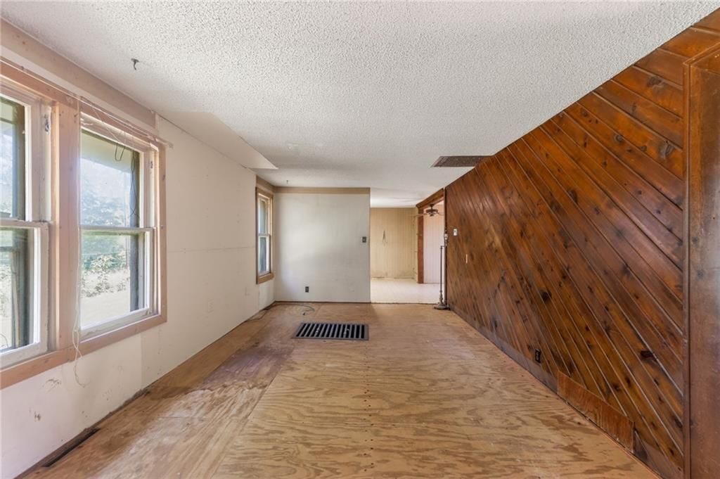 13424 Henson Road — photo 32