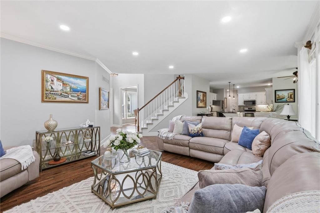 13848 Pembroke Drive — photo 9