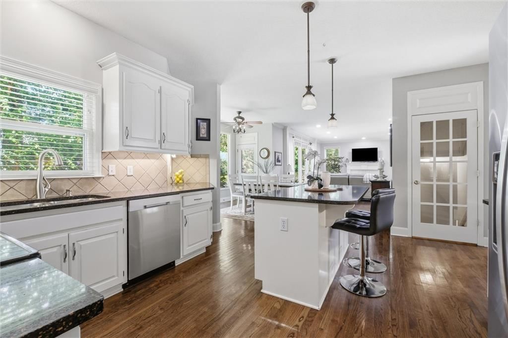 13848 Pembroke Drive — photo 13