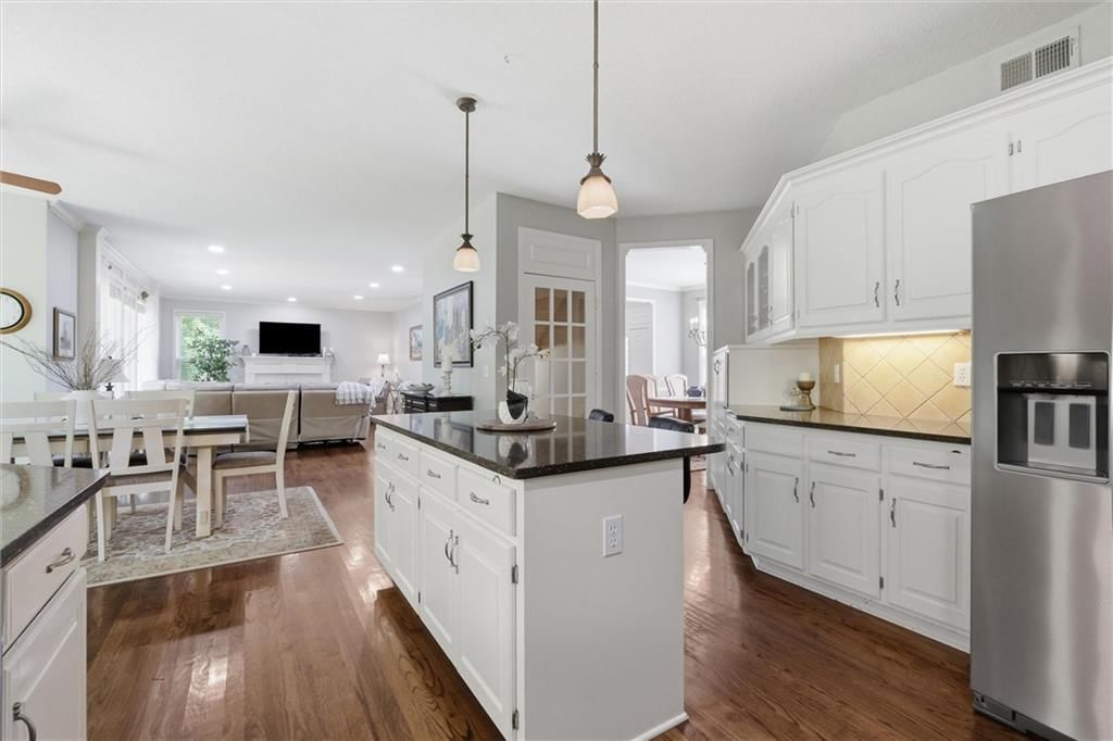 13848 Pembroke Drive — photo 14