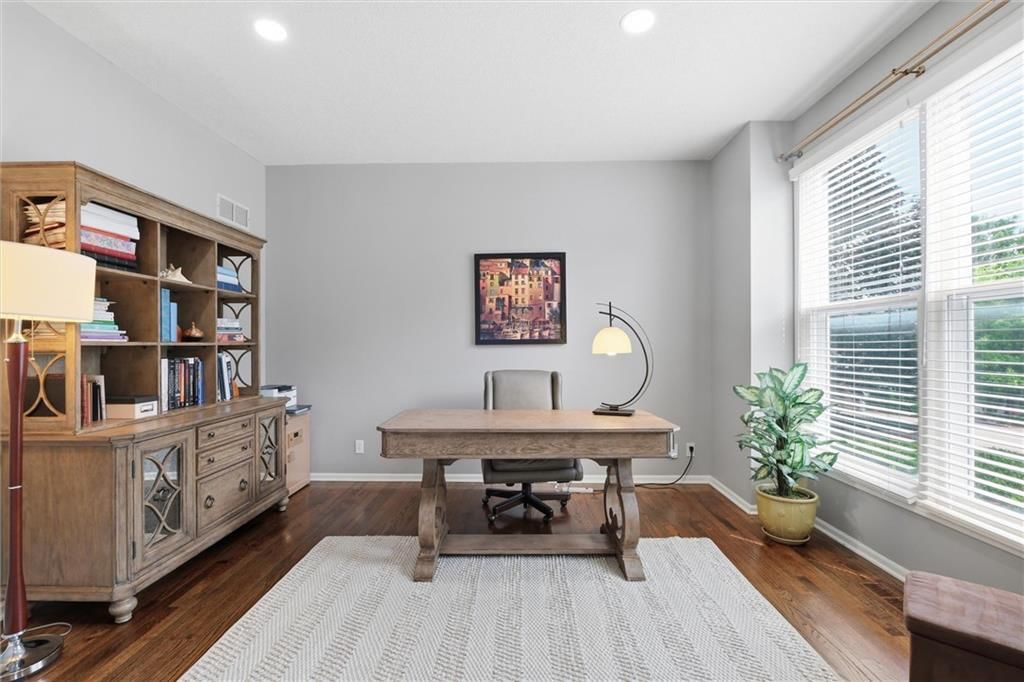 13848 Pembroke Drive — photo 22
