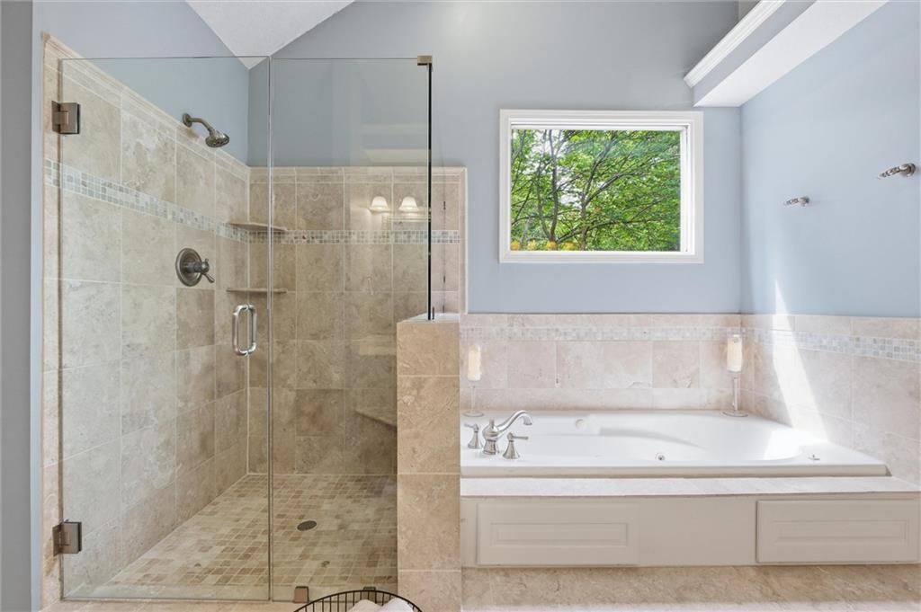 13848 Pembroke Drive — photo 28