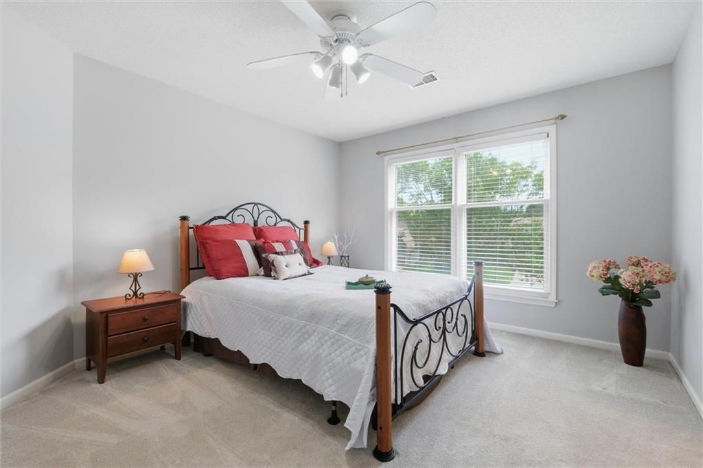 13848 Pembroke Drive — photo 34