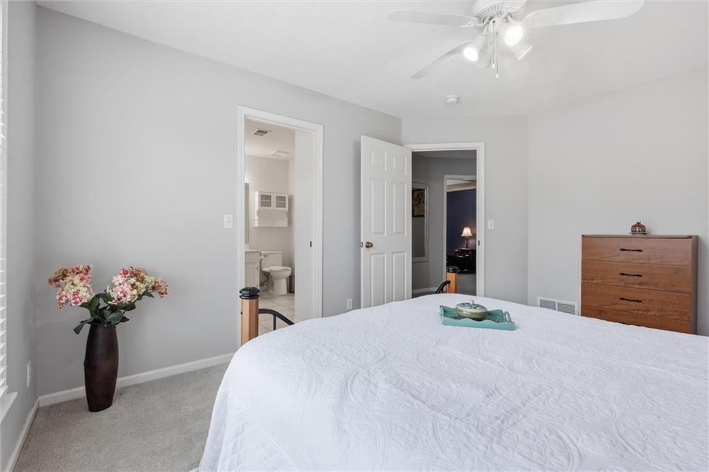13848 Pembroke Drive — photo 35