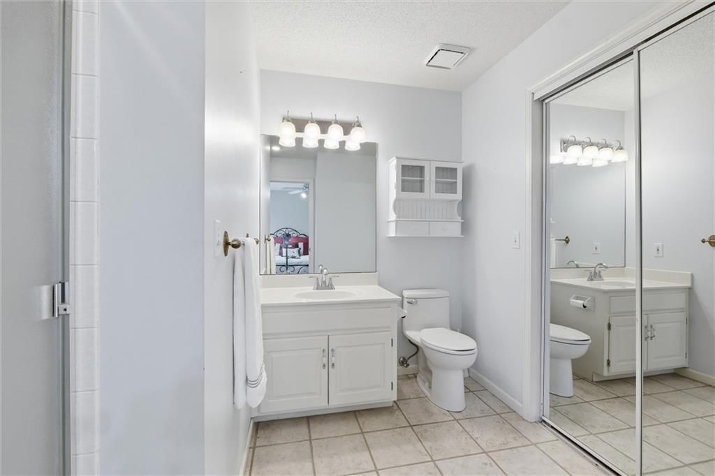 13848 Pembroke Drive — photo 36