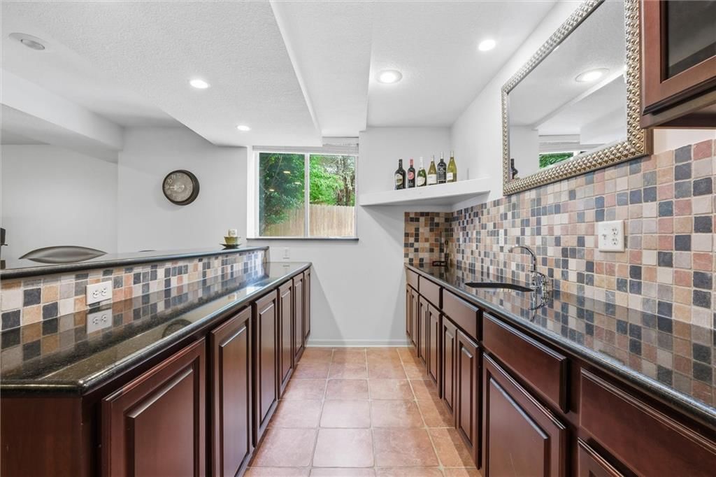 13848 Pembroke Drive — photo 47