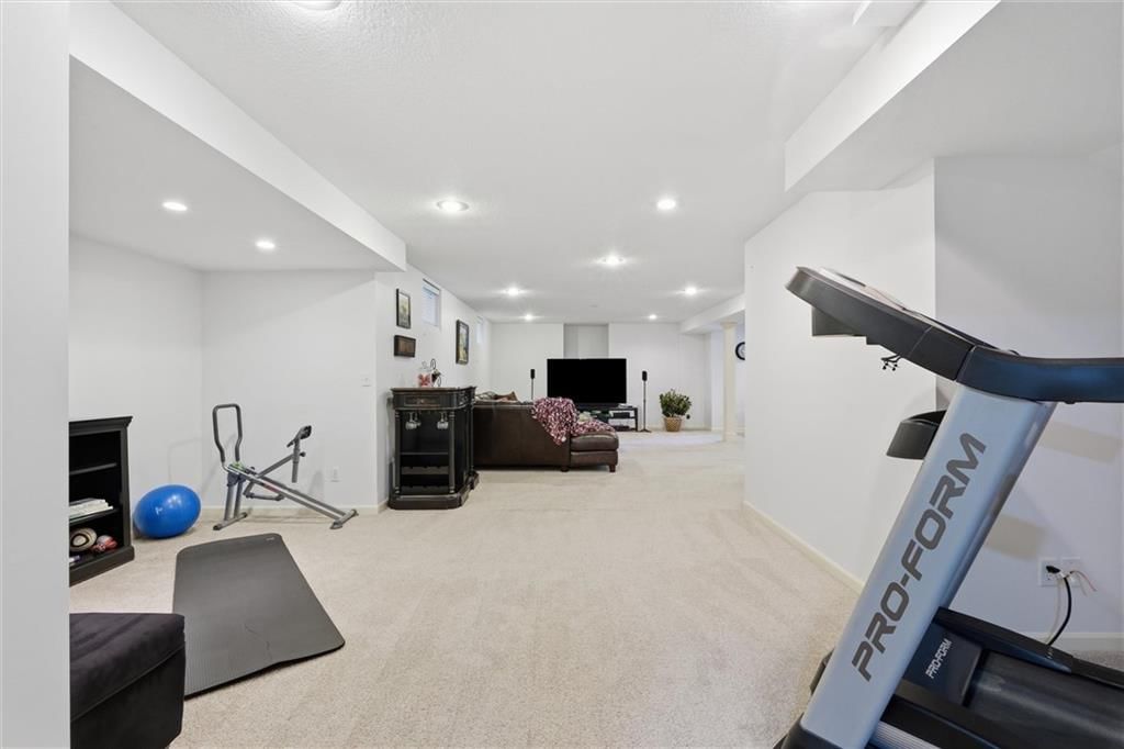 13848 Pembroke Drive — photo 49